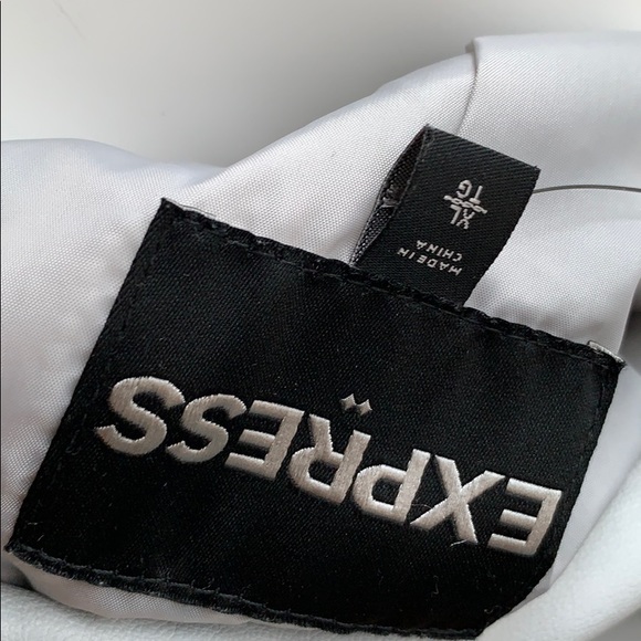 Jacket - Picture 14 of 16